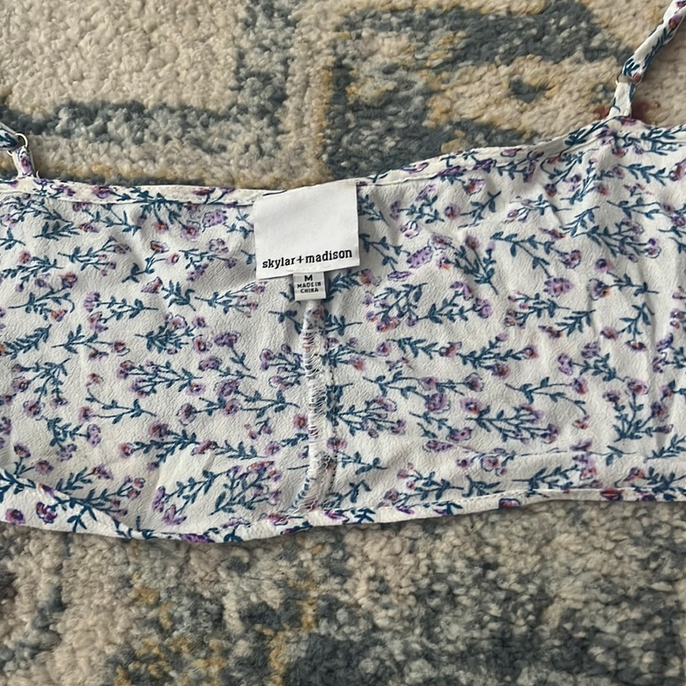 Wrap tie Skylar + Madison top